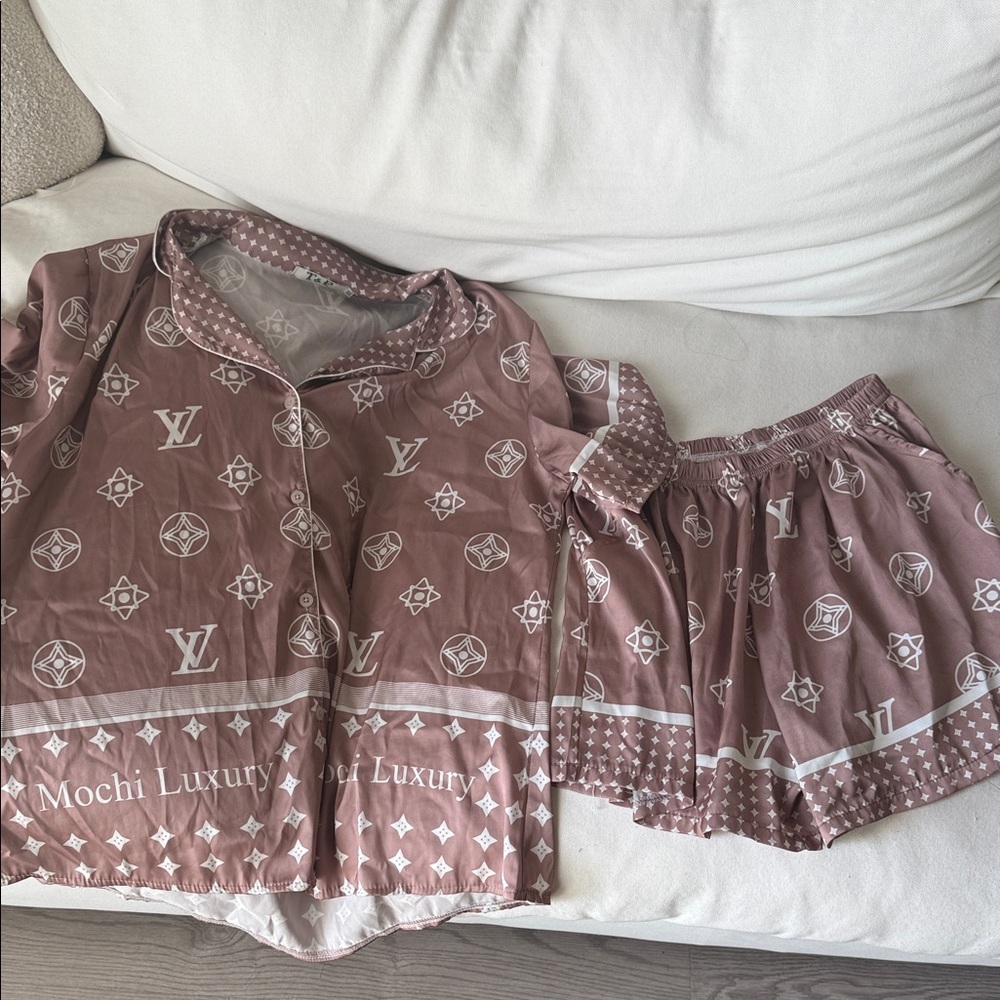 Cute mauve satin pajama set